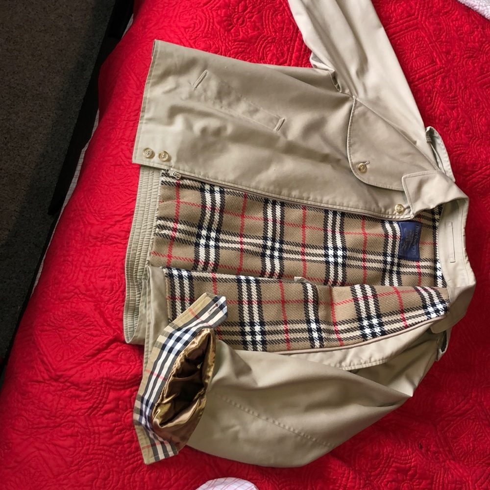 VINTAGE Burberry Coat Eisenhower
